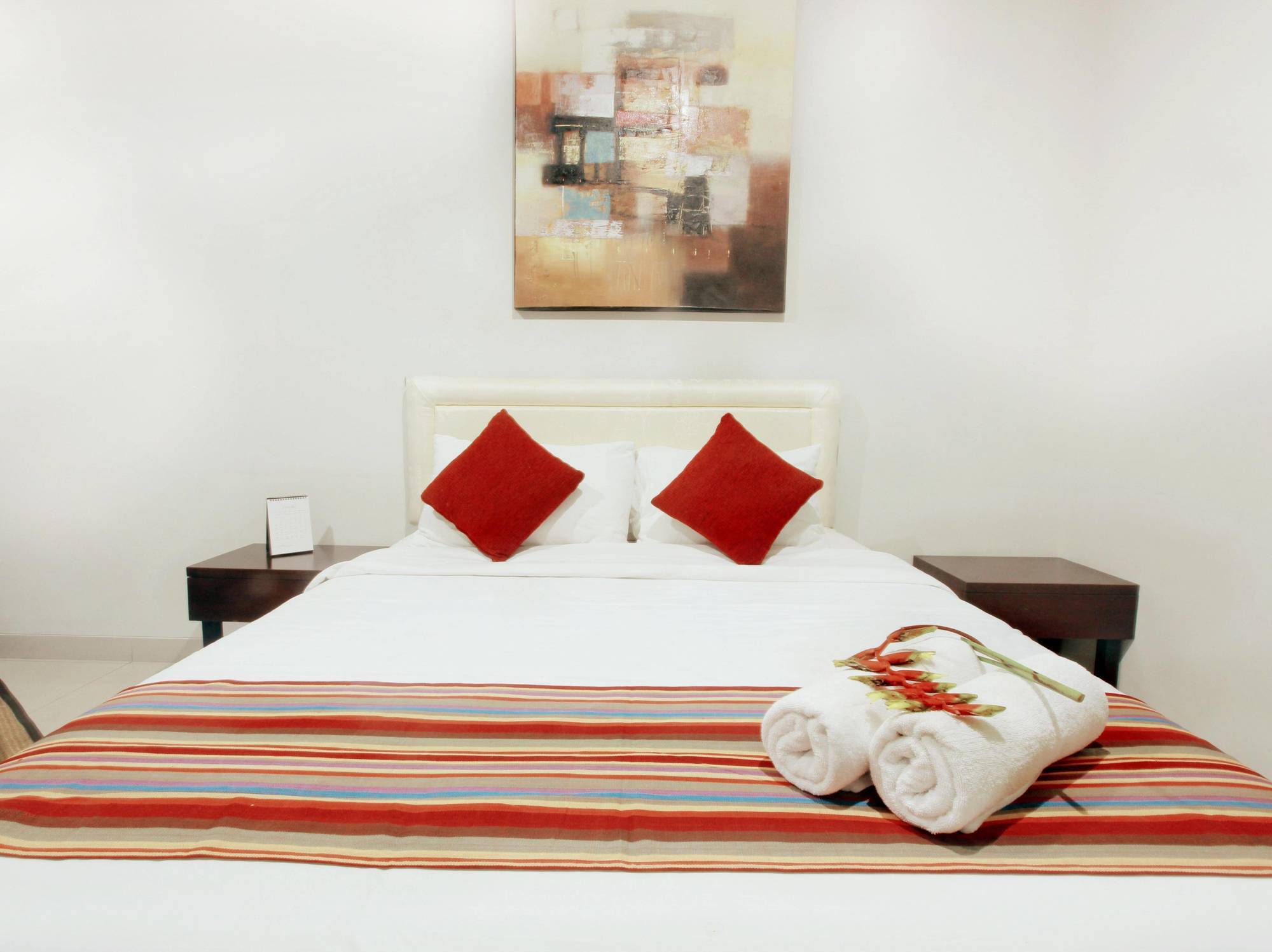 Omah Dasar Hotel Джакарта Экстерьер фото